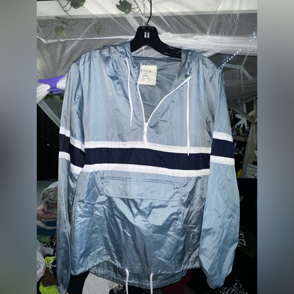 Vintage zumiez 2010 wind breaker